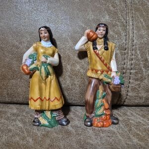 Vintage Cracker Barrel Native American Salt and Pwpper Shakers